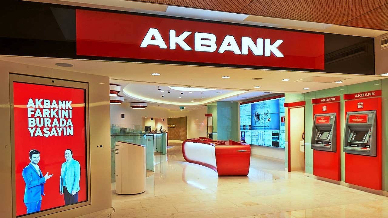 Akbank'tan yeni banka hesabı açanlara faizsiz 20.000 TL teşekkür kredisi!