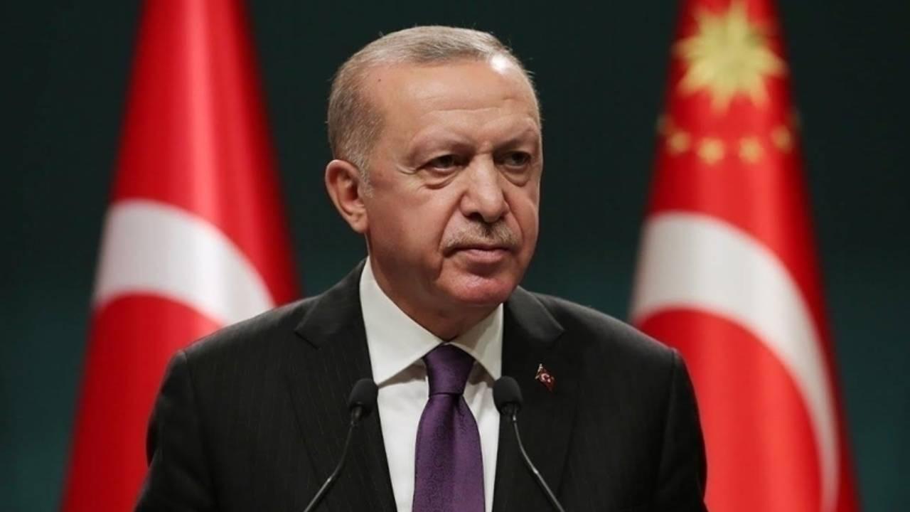Cumhurbaşkanı Erdoğan yeni kabineyi açıkladı! İsim isim yeni kabinenin yeni bakanları!
